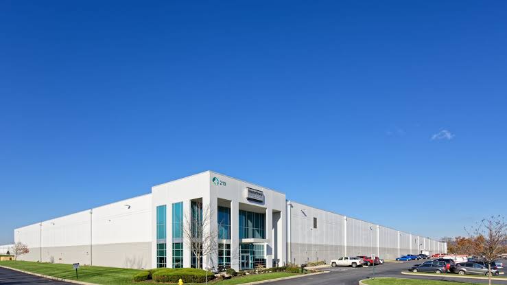 Corporate Industrial Building Noida